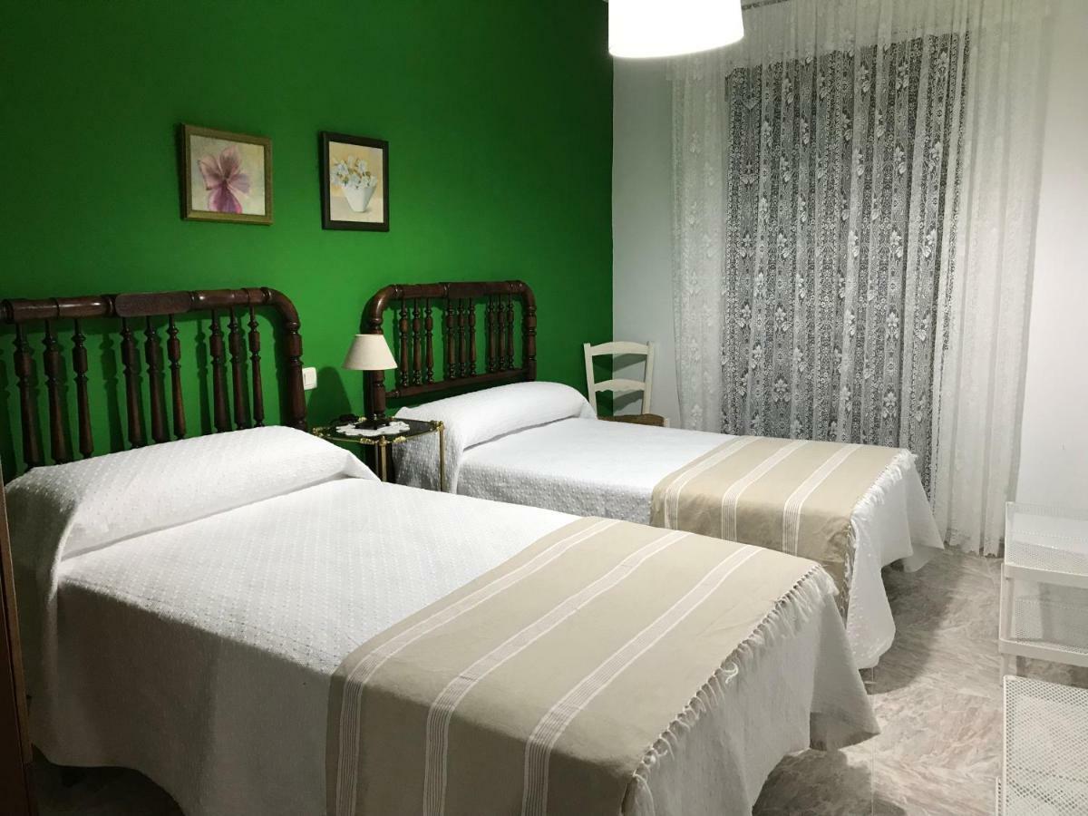 Casa Rural La Herencia Alía Esterno foto